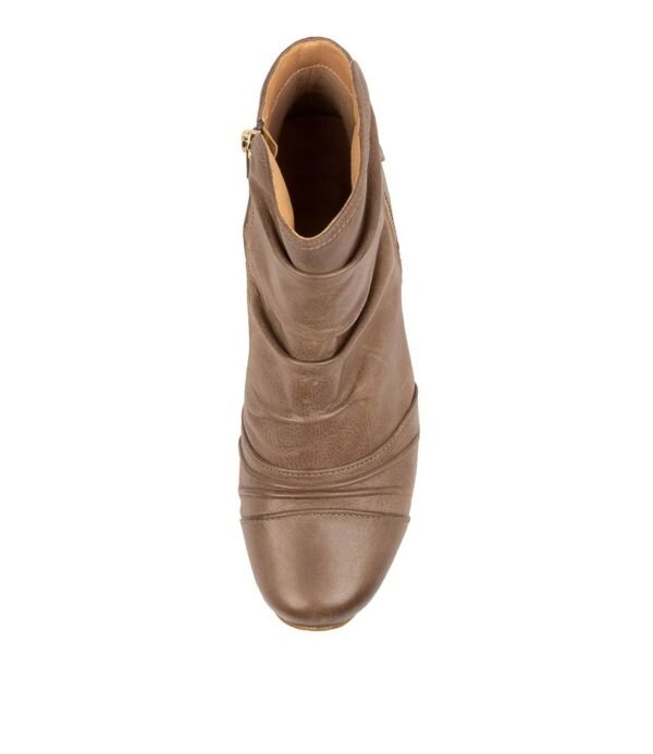 Modern Walk Dusty Mocha - Image 5