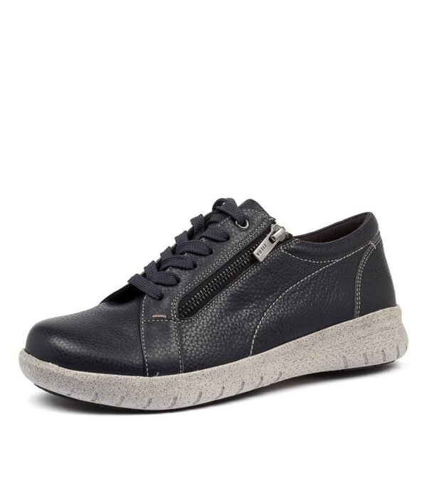 Gentle Walk Dark Forest Black